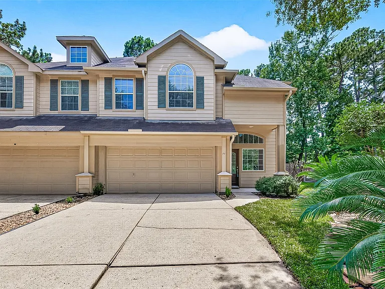 11 Nestlewood Pl — Photo 1