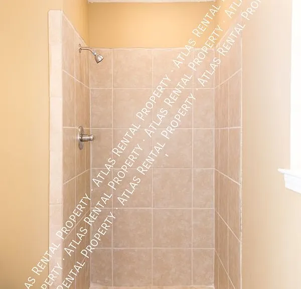 2666 Laburnum Dr — Photo 26
