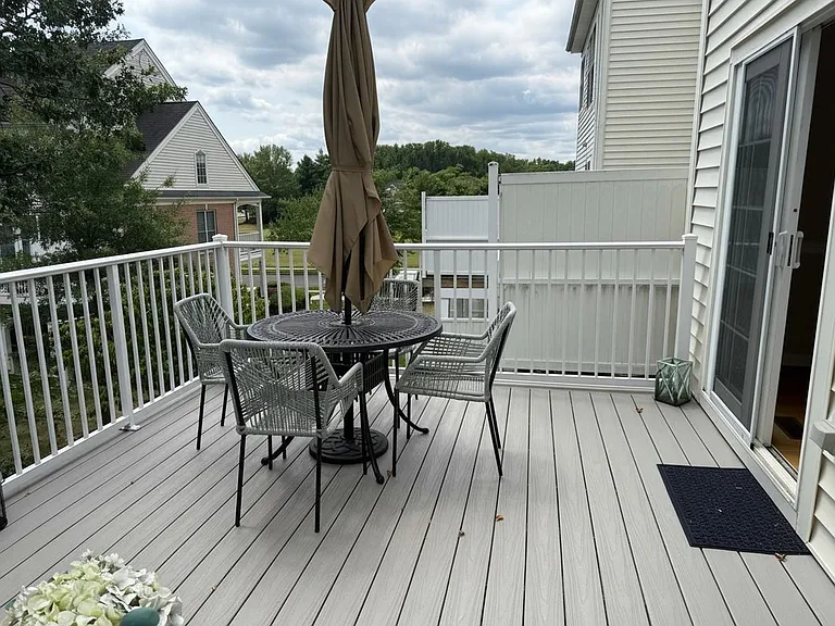 5407 Commerce Row — Photo 12