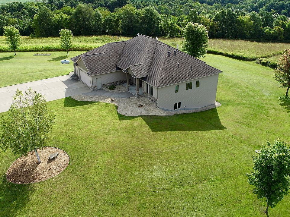 1st image of 31733 Headwaters Dr