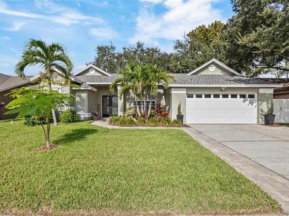 1905 Elk Spring Dr, Brandon, FL 33511