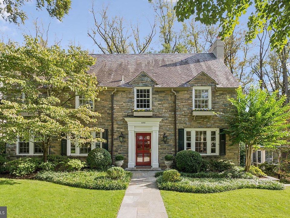 1st image of 4956 Quebec St NW