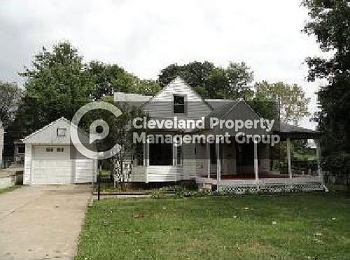 1st image of 4919 E 95th St