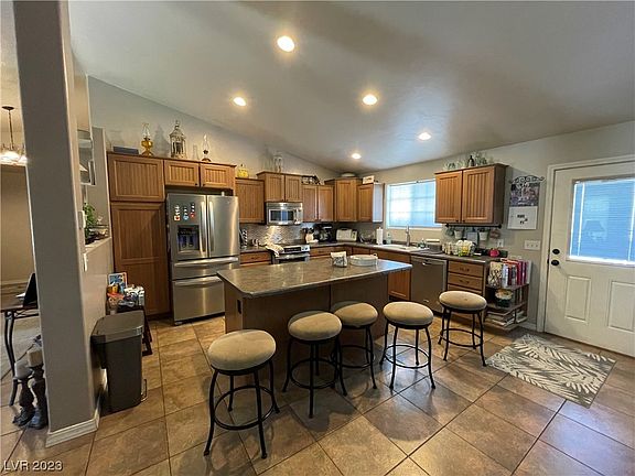 805 Avenue L, Ely, NV 89301 | MLS #2525293 | Zillow