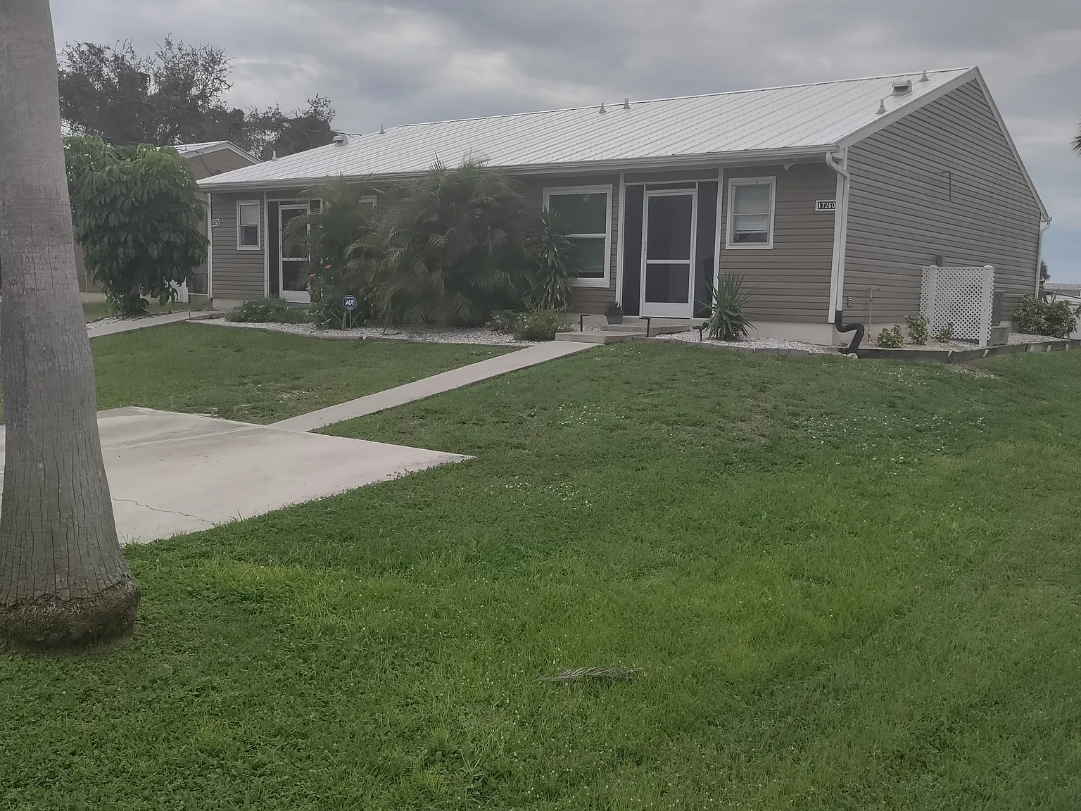 2 bed, 1100 sqft, $1,675 — Photo 1