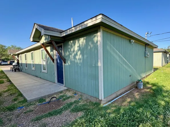 326 37th St, Lubbock, TX 79404