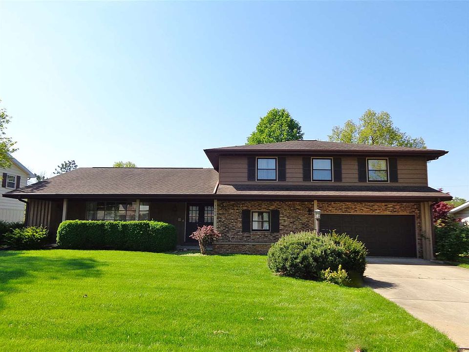 1st image of 1002 W Kensington Dr