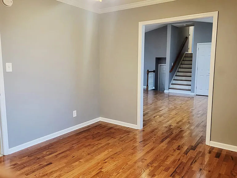 115 Sabel Cir — Photo 7