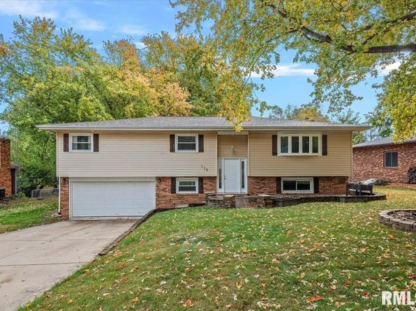 112 Deer Creek Rd, Rochester, IL 62563