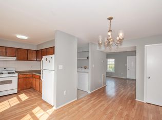 9493 Linden Leaf Ct, Fairfax, VA 22031