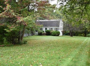 16 Ballard Rd, Derry, NH 03038