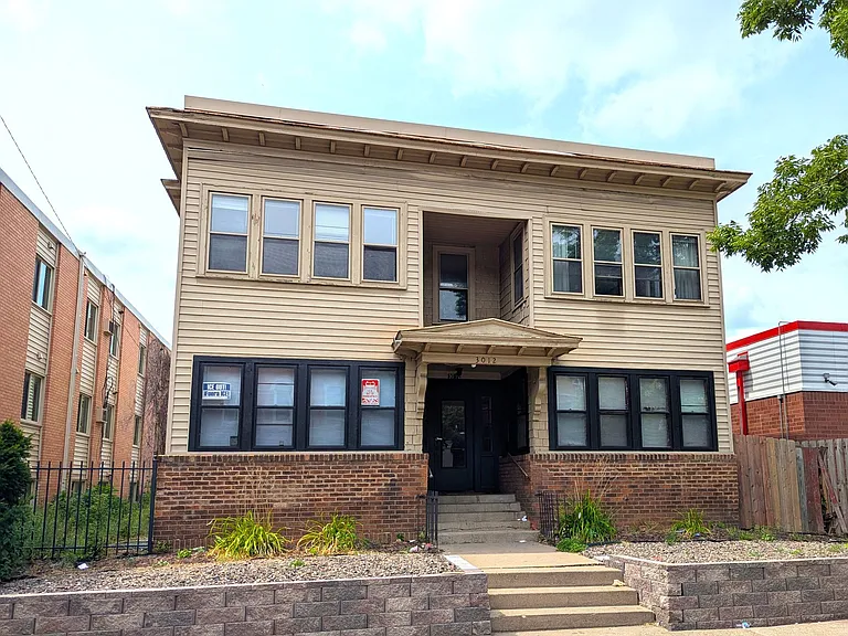 3012 Aldrich Ave S — Photo 1