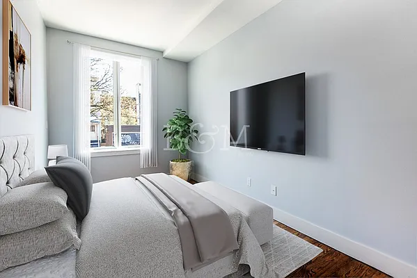 Rented by Rennit Inc. | media 27