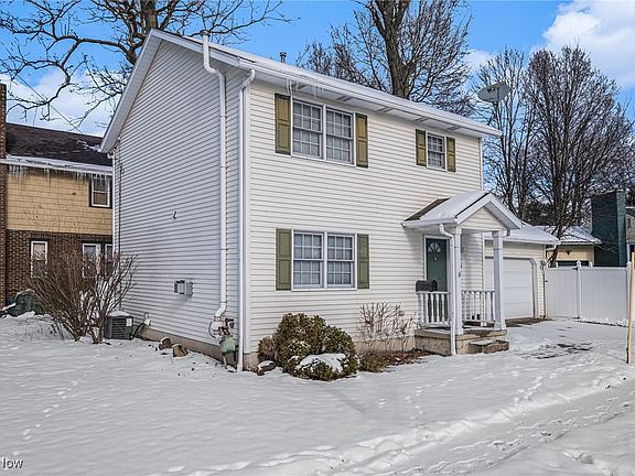 2nd image of 201 Grove Ave