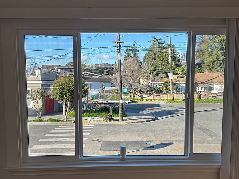 4732 Congress Ave — Photo 7