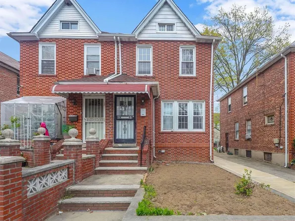 89-53 209th Street, Queens Village, NY 11768