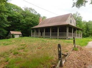 221 Hartford Pike, Foster, RI 02825