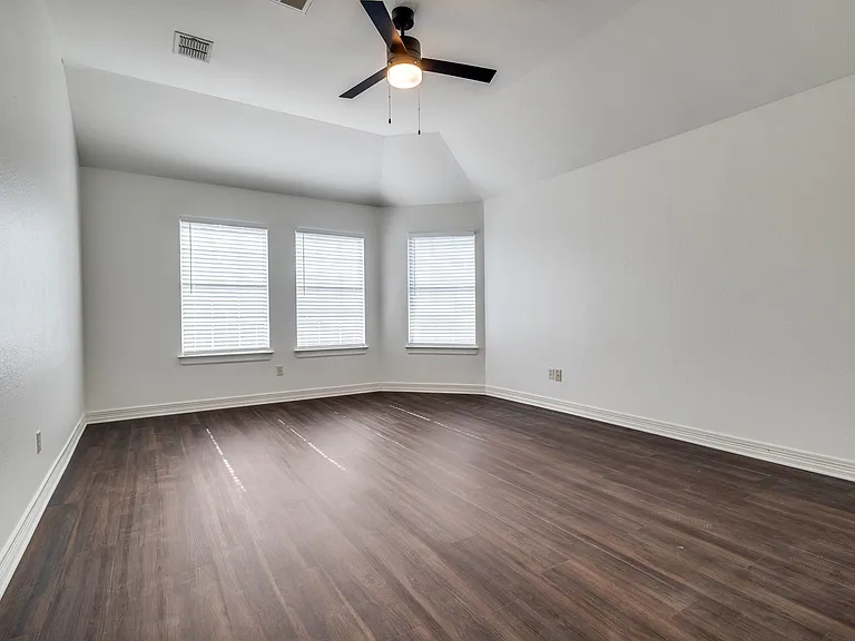 200 Bob O Link Dr — Photo 30