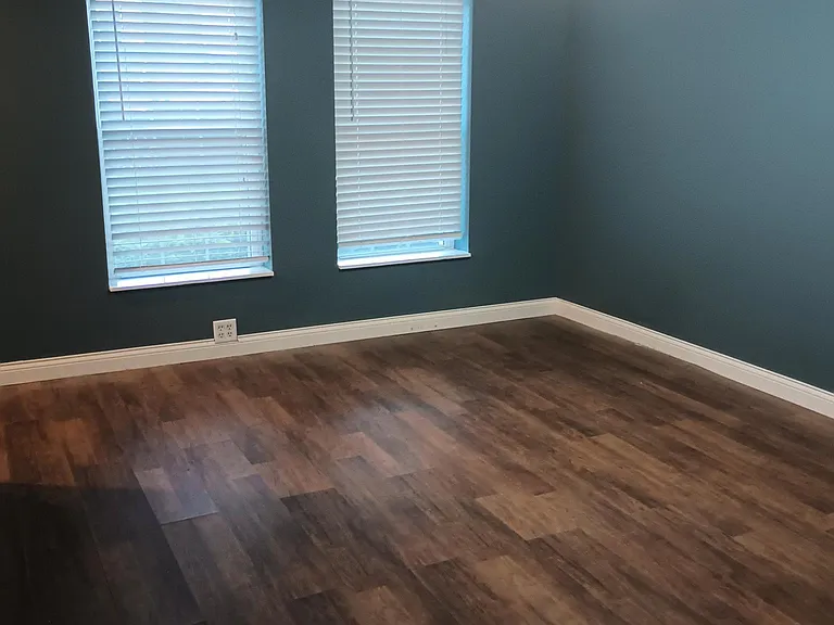1426 East Ave #1 — Photo 8