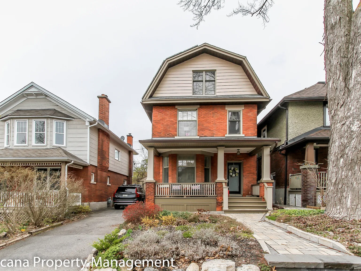 10 Willard Street - 1 — Photo 1
