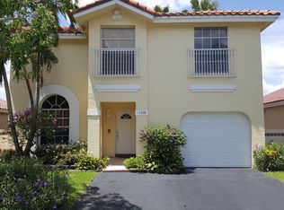 1316 Garden Rd, Weston, FL 33326