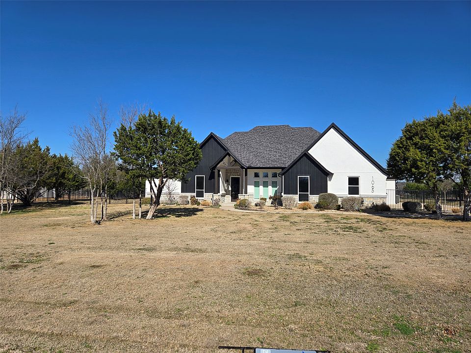 1st image of 1065 Timber Hills Dr