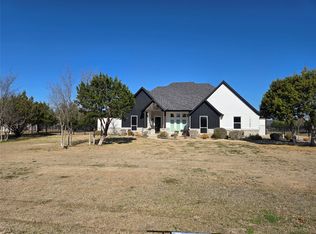 1065 Timber Hills Dr, Weatherford, TX 76087