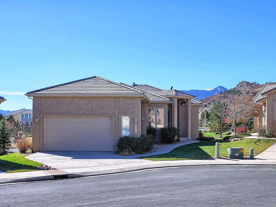 Manicured Grounds Welcome You Home