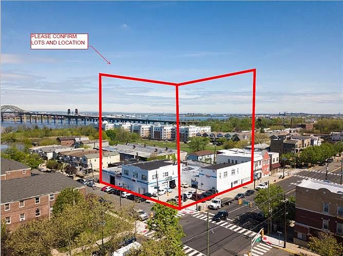 1st image of 162 W 52nd St