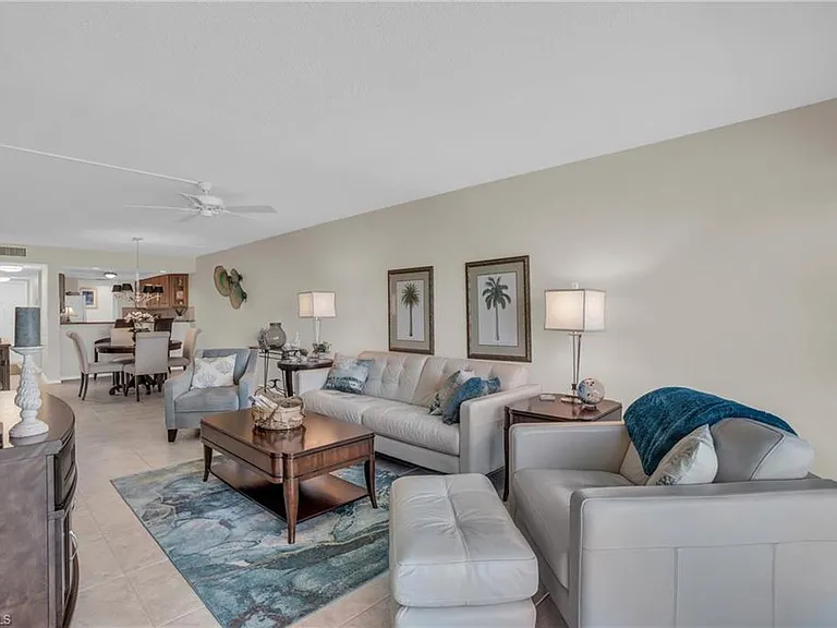 25900 Hickory Blvd #803 — Photo 8