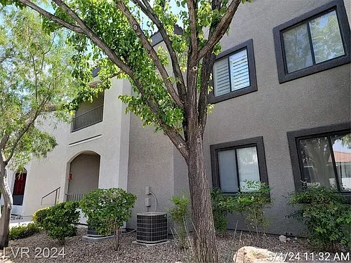 950 Seven Hills Dr #3023 Photo 1