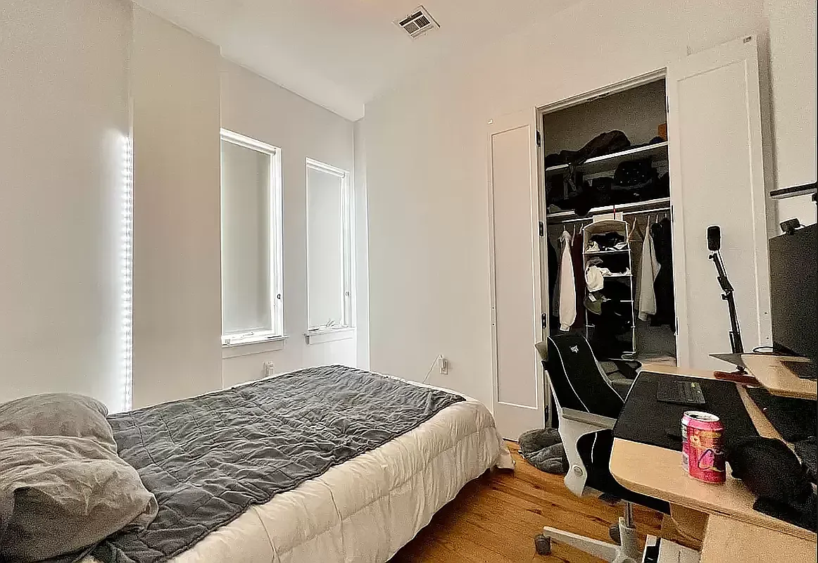 291 Metropolitan Avenue — Photo 4