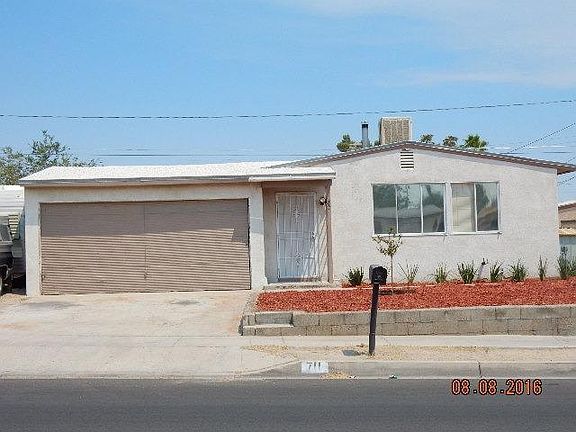 2nd image of 711 S Muriel Dr