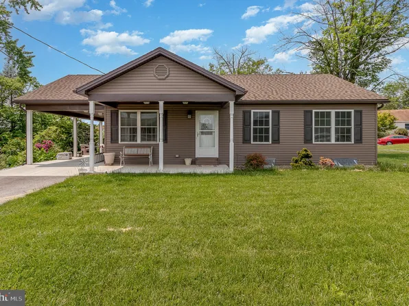 321 1st St, East Pennsboro, PA 17025