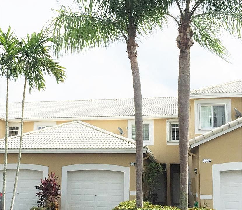 2nd image of 2232 Salerno Cir #2232