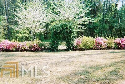 2nd image of 1344 Guinevere Ln #107A