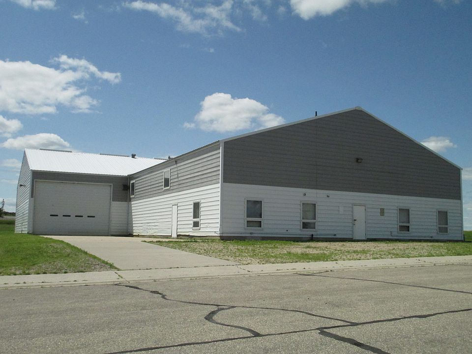 1st image of 44 Industrial Park Dr