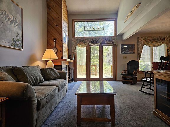 4th image of 131 Forest Ridge Drive #4