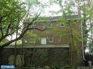 558 S Lansdowne Ave, Lansdowne, PA 19050