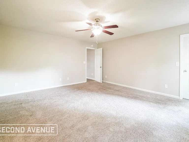 5012 Serenity Point Ln — Photo 8