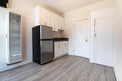 Floor plan 821-18