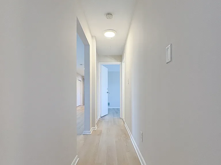 Boulevard Suites — Photo 30