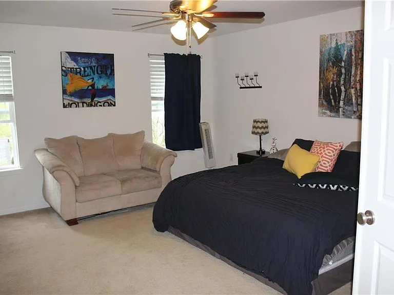 2636 Grover Crossing Way — Photo 10
