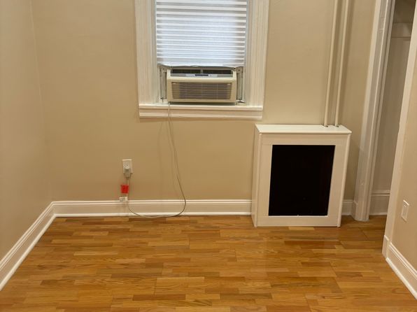 320 36th St FLOOR 1