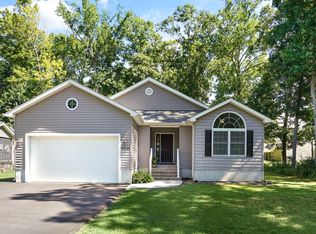 37129 Wheelhouse Dr, Greenbackville, VA 23356