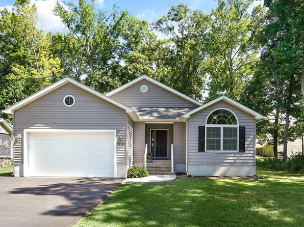 37129 Wheelhouse Dr, Greenbackville, VA 23356
