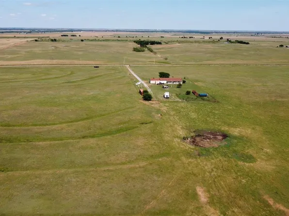 187677 N 2590th Rd, Walters, OK 73572