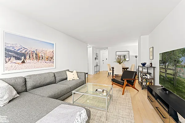 Rented by Brown Harris Stevens | media 11