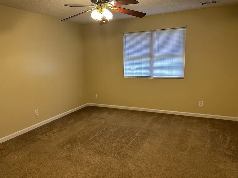 104 Annas Way — Photo 3