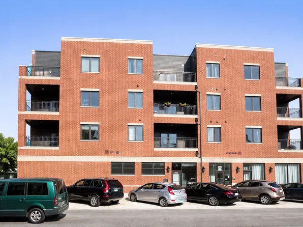 3203 N Ridgeway Ave #2B, Chicago, IL 60618